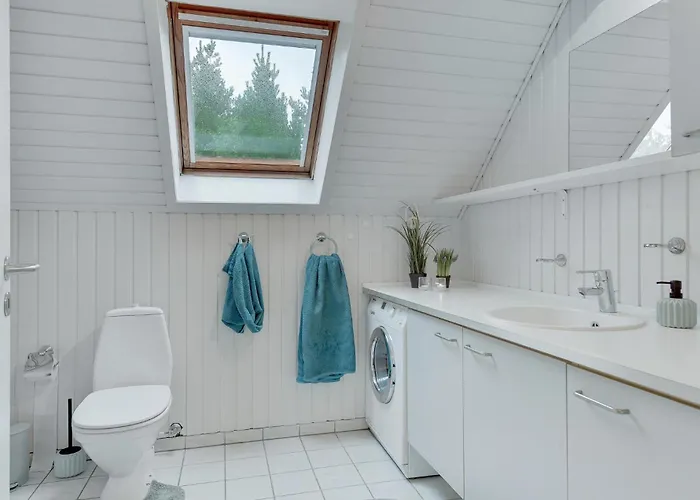 Semesterbostad Cozy In Romo With Sauna